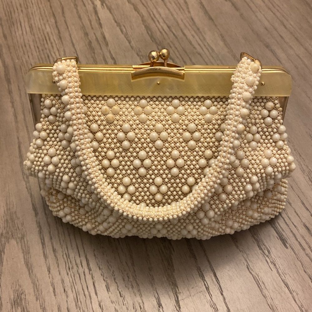 1950s Lucite Beaded Vintage Handbag With Mother Of Pearl Trim evening bag